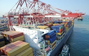 Tarifas de contenedores subirían por cierres en China